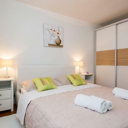 Apartment Dragica Split Buitenkant foto