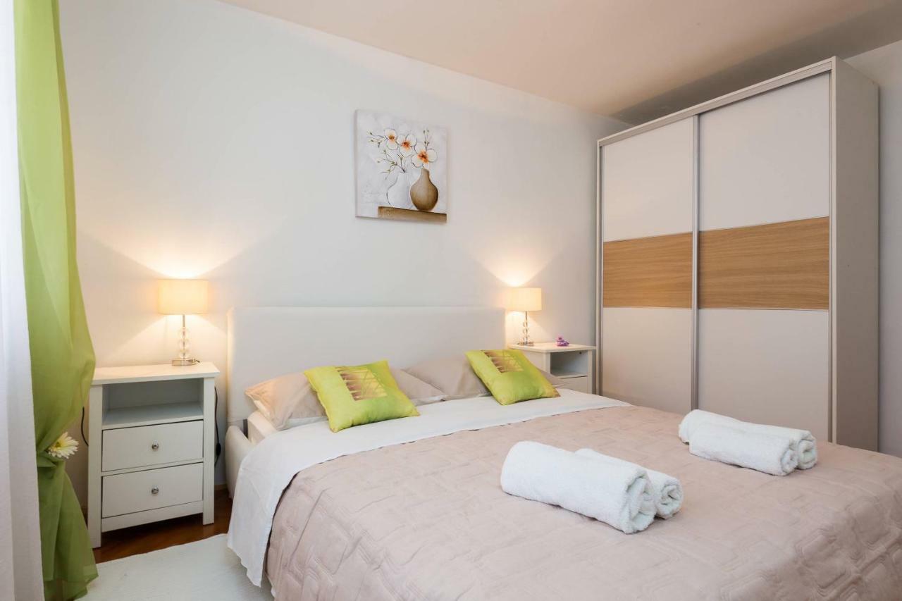 Apartment Dragica Split Buitenkant foto